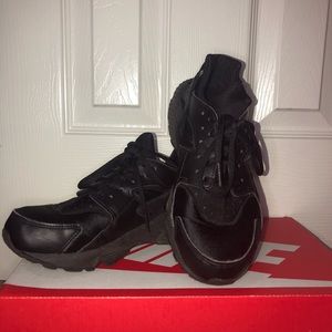 Nike Huraches